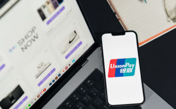FOMO กลืนกินการตัดสินใจลงทุน: สาเหตุและทางออก FOMO กลืนกินการตัดสินใจลงทุน: สาเหตุและทางออก